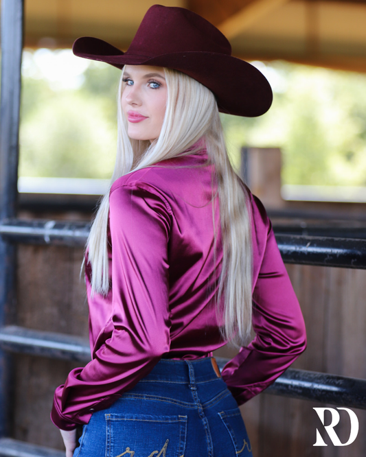 DEEP PLUM SATIN PERFORMANCE RODEO SHIRT