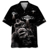 Bigfoot Panicked Selfie Alien Hawaiian Shirt