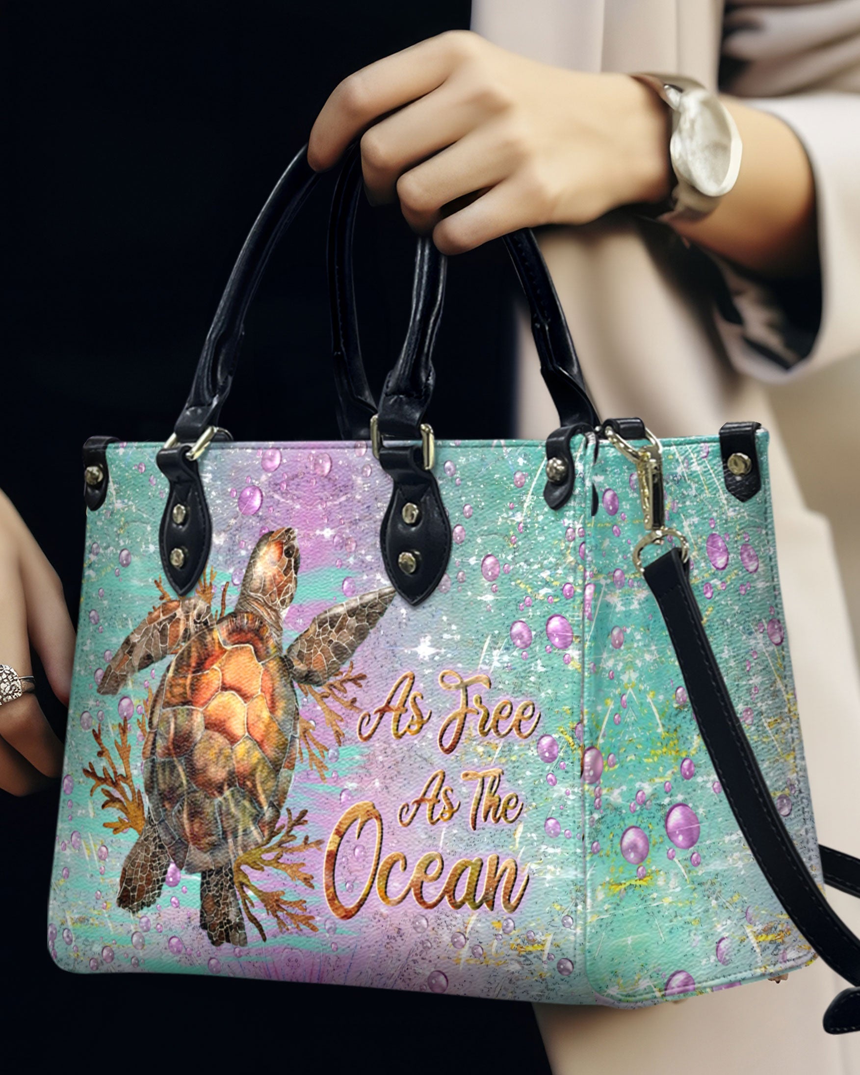 Bigcrowns AS FREE AS THE OCEAN LEATHER HANDBAG N0108244
