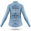 Old Woman - Women's Cycling Kit