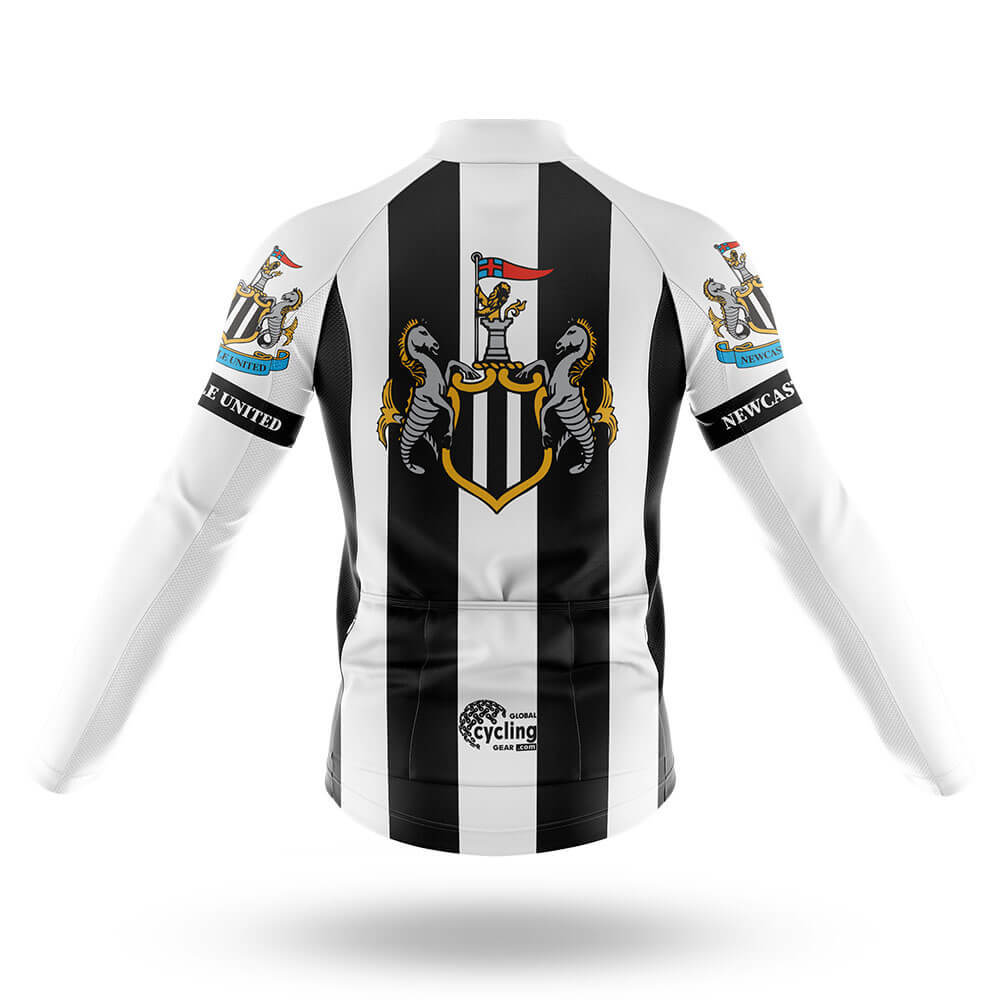 The Magpies - Men's Cycling Kit