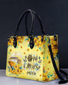 On Cruise Mode Leather Handbag
