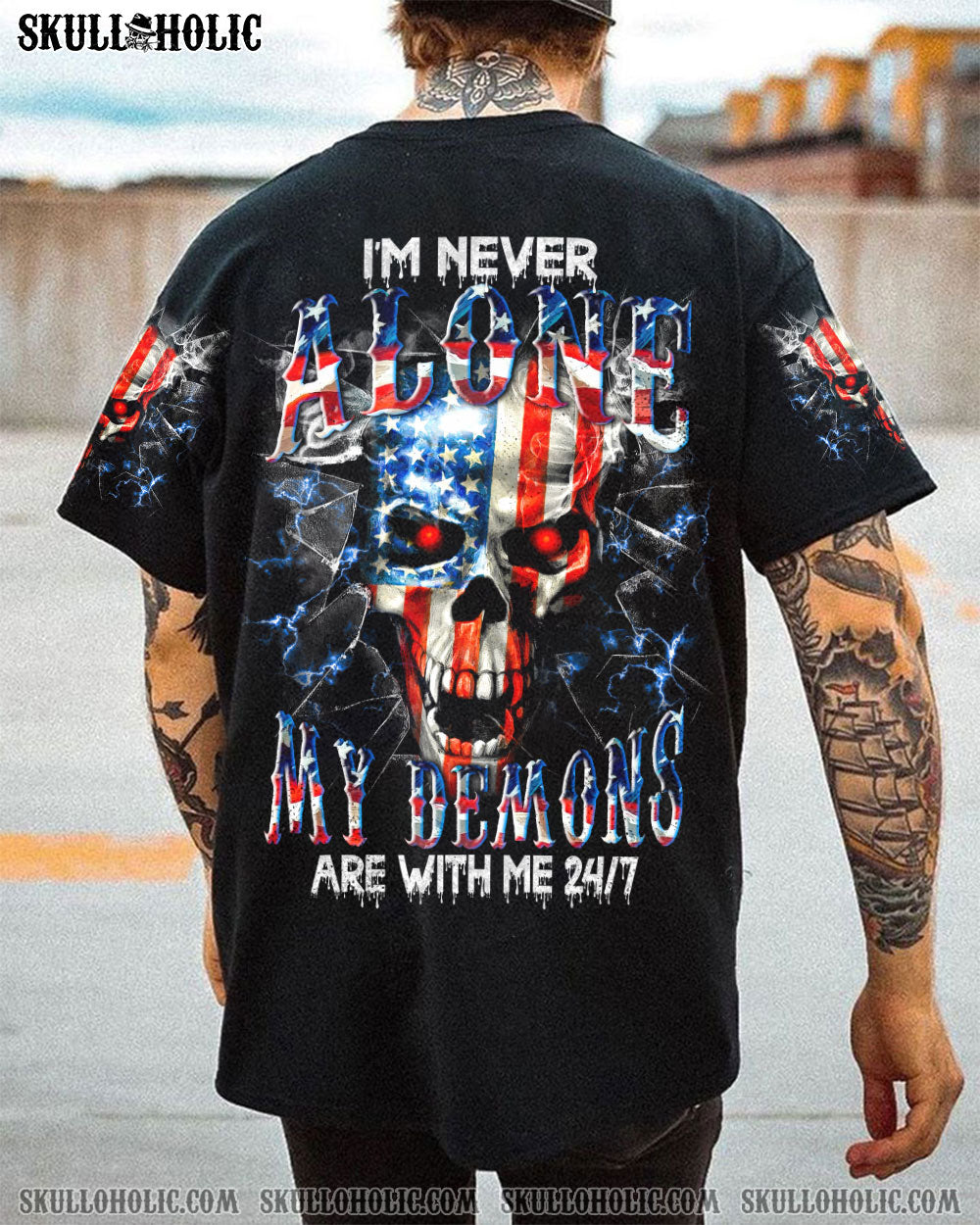 I'M NEVER ALONE SKULL FLAG ALL OVER PRINT - TLTM1006231