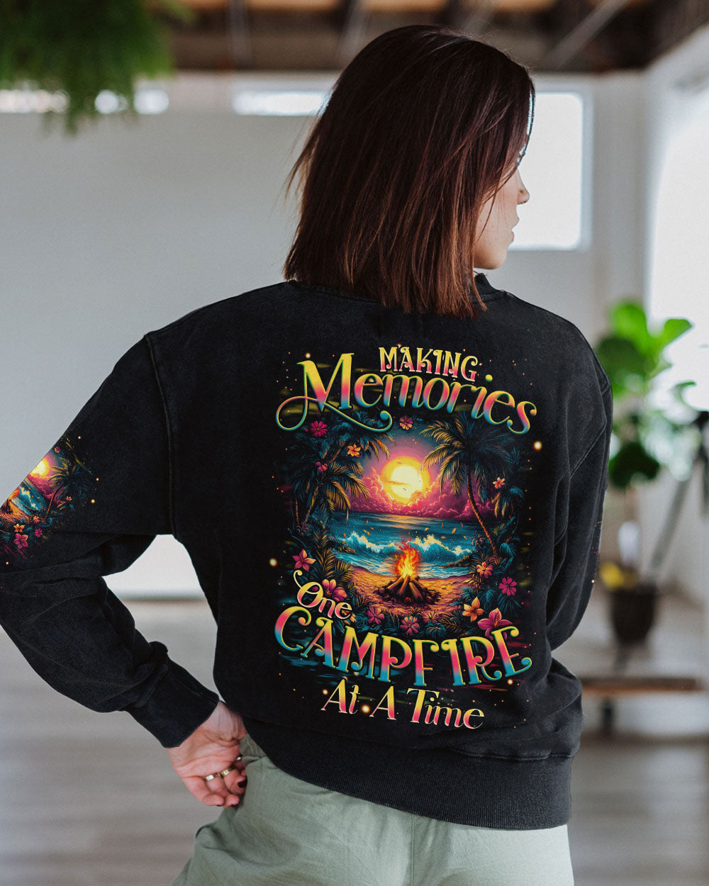 MAKING MEMORIES ONE CAMPFIRE AT A TIME BEACH ALL OVER PRINT - TYQY0512243