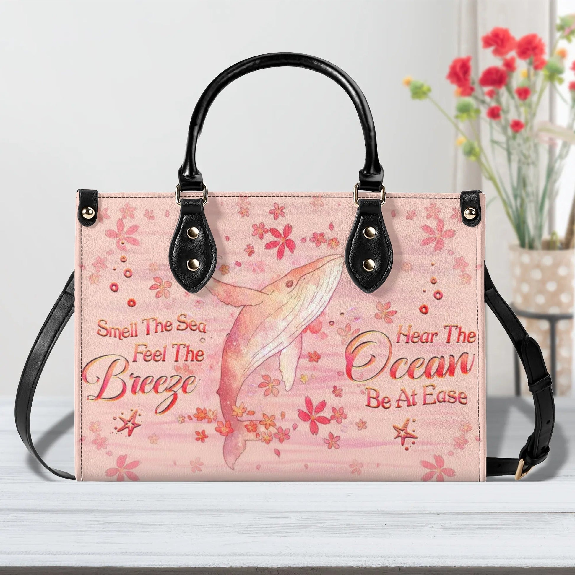 Bigcrowns SMELL THE SEA FEEL THE BREEZE WHALE LEATHER HANDBAG G1308244