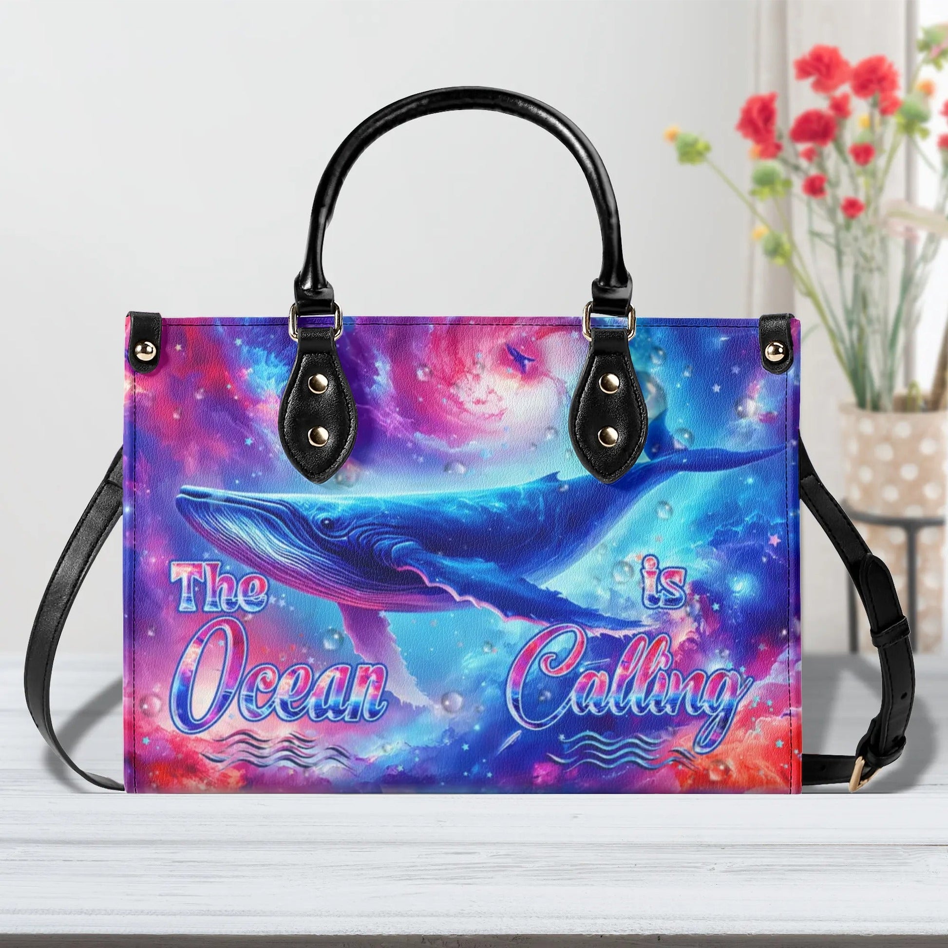Bigcrowns THE OCEAN IS CALLING WHALE LEATHER HANDBAG N1906244