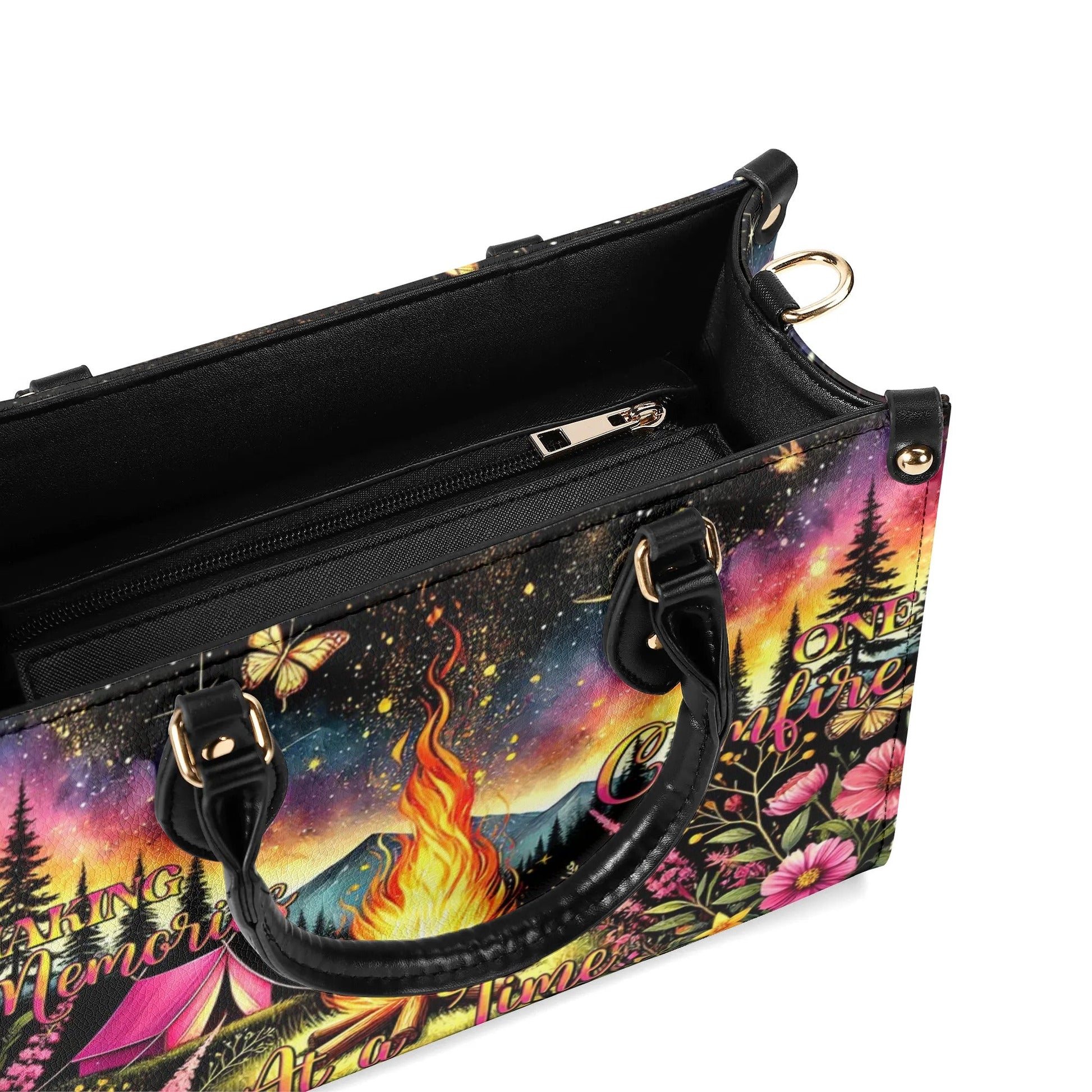 Bigcrowns MAKING MEMORIES ONE CAMPFIRE AT A TIME LEATHER HANDBAG TYTM0207242