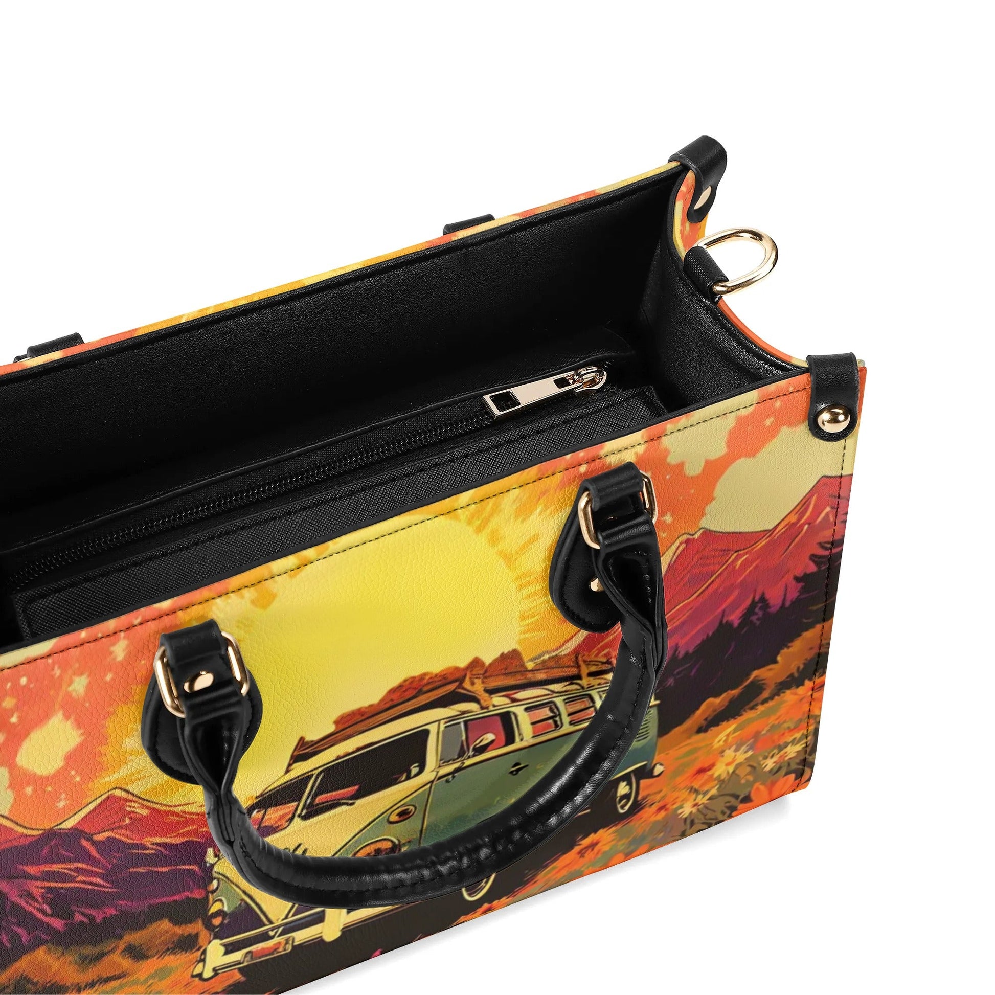 Bigcrowns CAMPING SCENE LEATHER HANDBAG N1208244