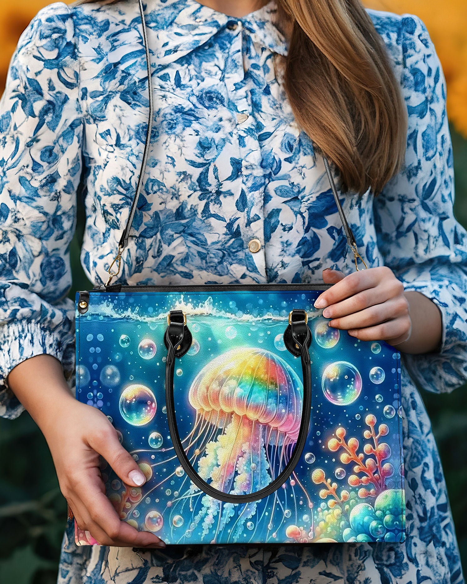 Bigcrowns AS FREE AS THE OCEAN LEATHER HANDBAG YHDU1207242