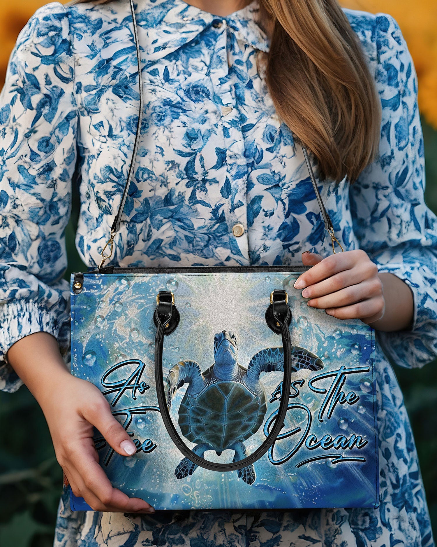 Bigcrowns OCEAN TURTLE LEATHER HANDBAG YHDU1907242